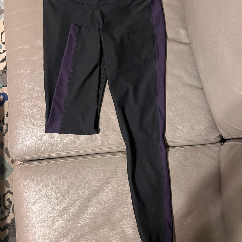 Nike Black and Purple Performance Leggings